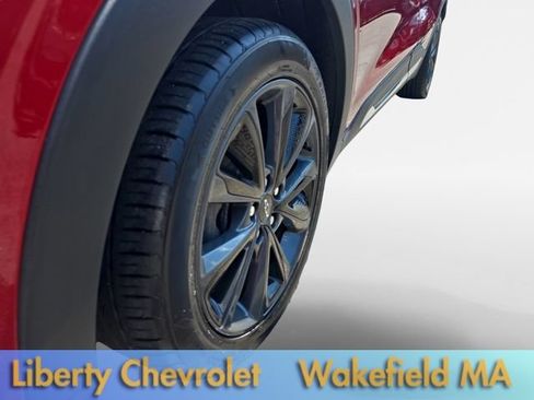Used 2022 Chevrolet Bolt EUV Premier w/ Launch Edition FWD image 12