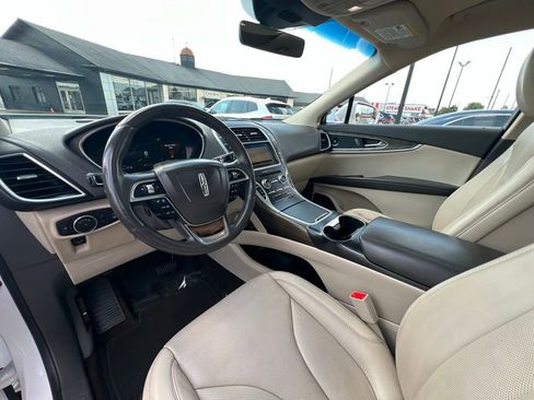 Used 2019 Lincoln Nautilus Reserve image 15