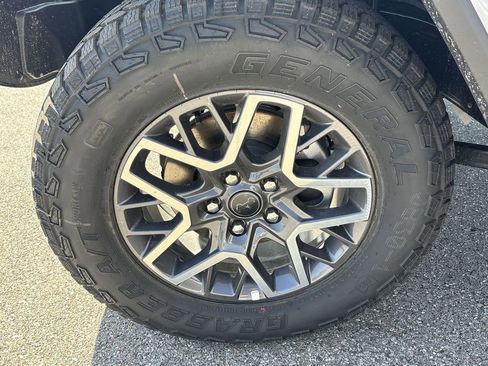 New 2025 Jeep Wrangler Sahara image 11