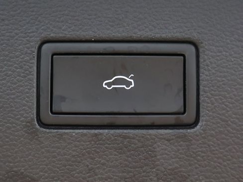 Certified 2023 Volkswagen Atlas SE AWD/4WD image 55