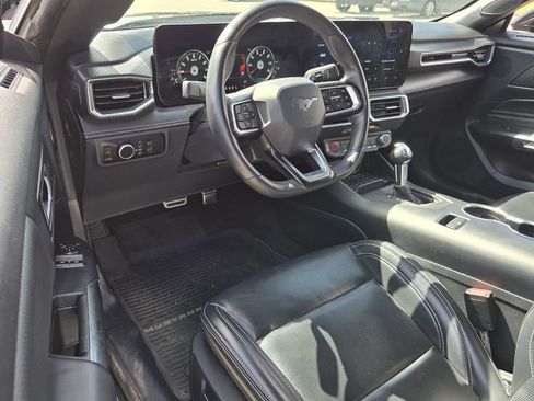 Used 2024 Ford Mustang Premium image 12