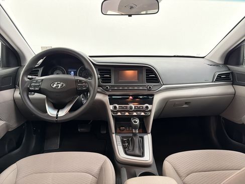 Used 2020 Hyundai Elantra SE w/ Cargo Package (C1) image 14