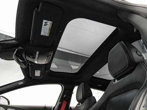 Used 2022 Mercedes-Benz AMG GT 43 image 40