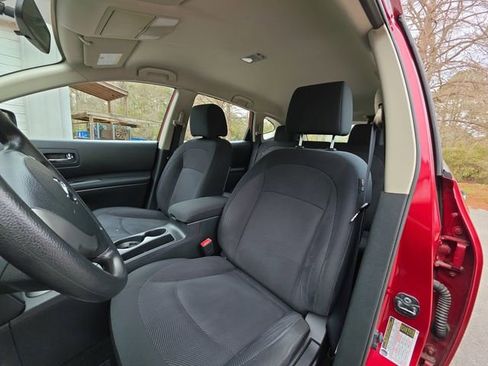 Used 2011 Nissan Rogue S image 14