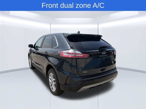Used 2024 Ford Edge SEL w/ Convenience Package AWD/4WD image 5