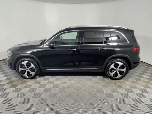 New 2026 Mercedes-Benz GLB 250 image 2