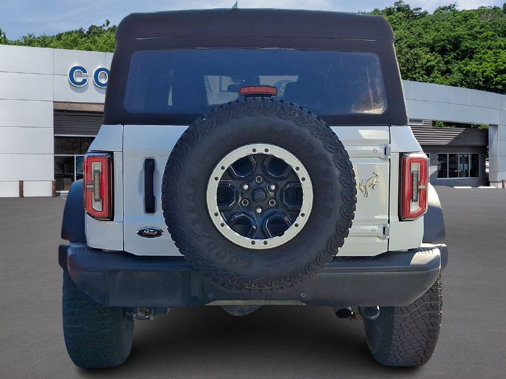 Used 2023 Ford Bronco Badlands w/ Sasquatch Package AWD/4WD image 5