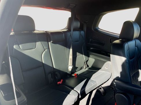 Used 2023 Kia Telluride EX X-Line image 29