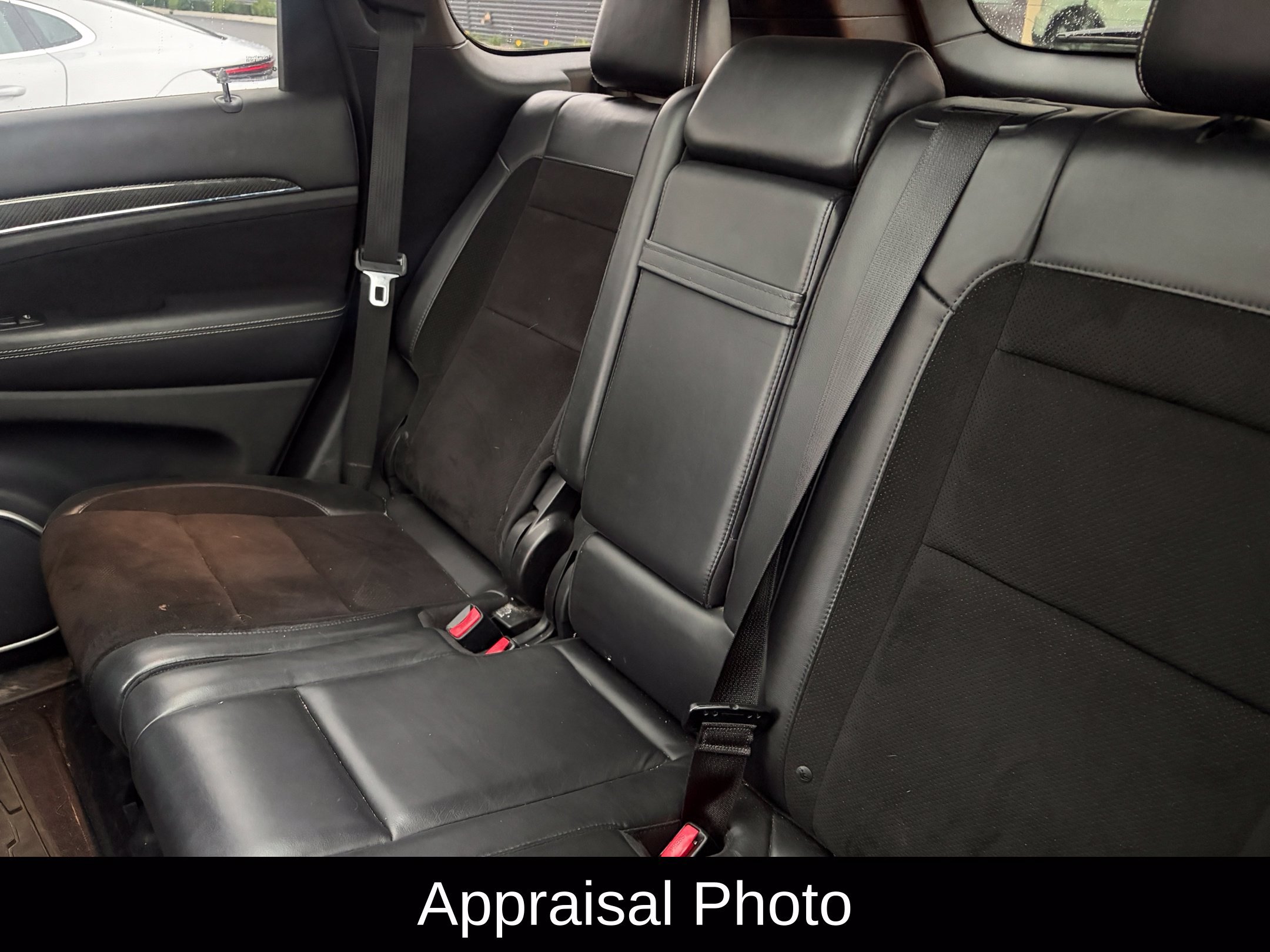 Used 2016 Jeep Grand Cherokee SRT w/ Trailer Tow Group IV AWD/4WD image 5