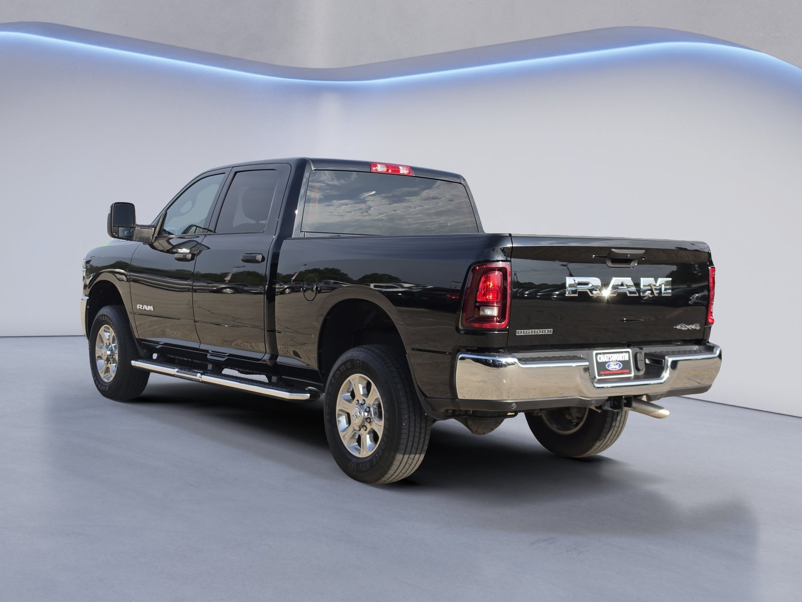 Used 2025 RAM 2500 Big Horn AWD/4WD image 4