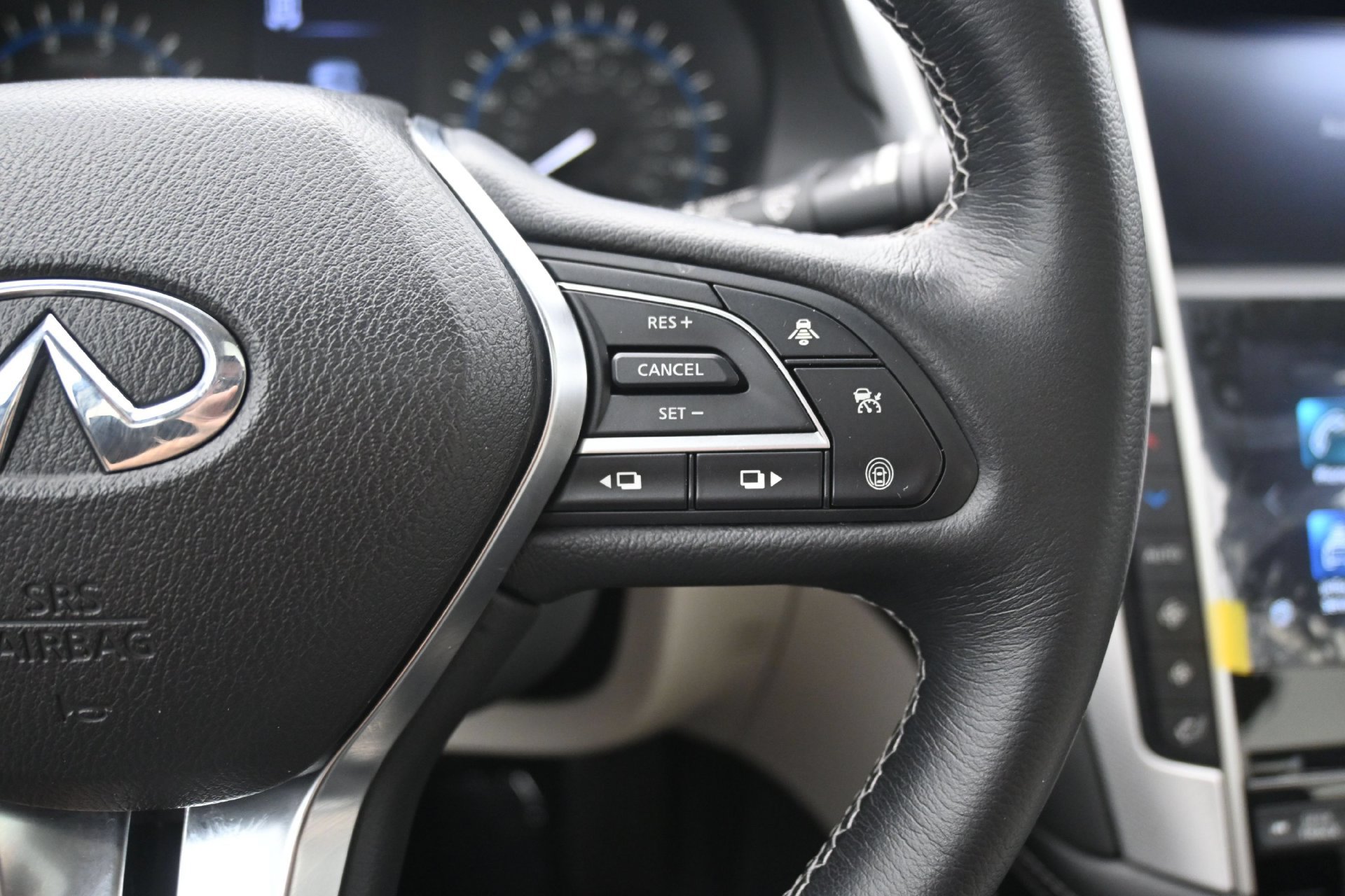 Used 2024 INFINITI Q50 Luxe AWD/4WD image 20