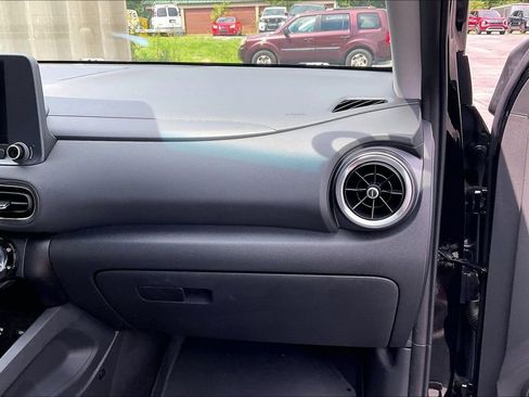 Used 2023 Hyundai Kona SEL AWD/4WD image 15