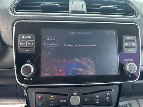 Used 2022 Nissan Leaf SV w/ SV Technology Package image 23