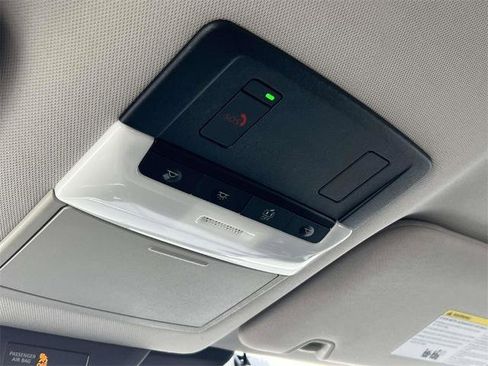 Certified 2024 Nissan Pathfinder SL image 12