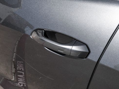 Used 2020 Audi Q8 Premium Plus image 39