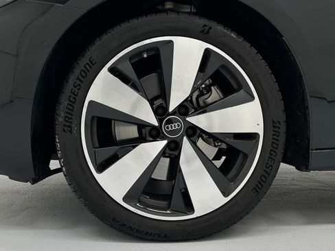 Used 2025 Audi A5 2.0T Premium Plus w/ Premium Plus image 9