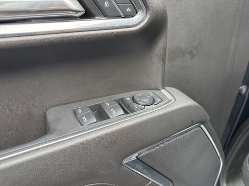 Used 2024 GMC Sierra 1500 SLT AWD/4WD image 14