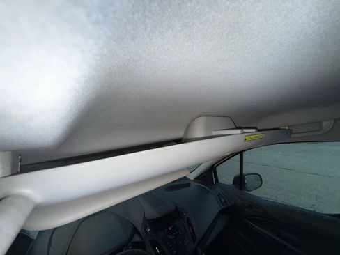 Used 2016 Ford Transit Connect XL FWD image 40