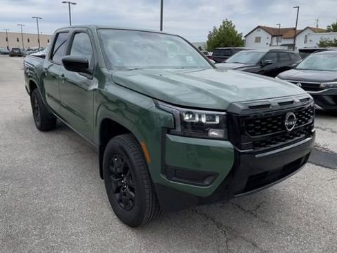 Used 2026 Nissan Frontier SV w/ Tow Package AWD/4WD image 4