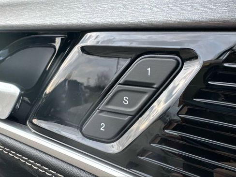 New 2026 Jeep Grand Wagoneer 4WD image 26