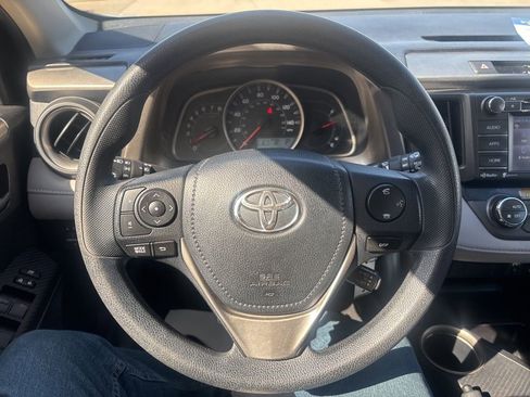 Used 2014 Toyota RAV4 XLE AWD/4WD image 15