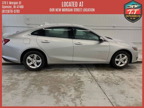 Used 2022 Chevrolet Malibu LT FWD image 8