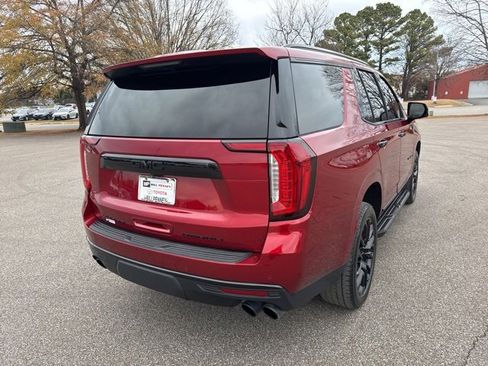 Used 2024 GMC Yukon Denali image 5