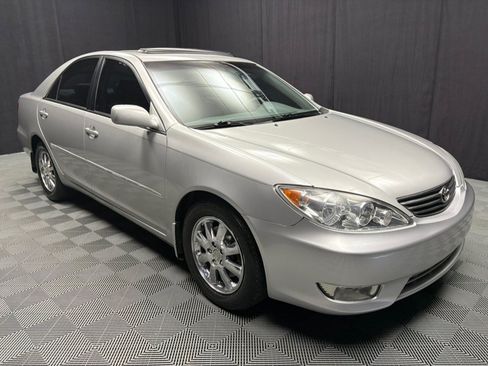 Used 2006 Toyota Camry XLE FWD Sedan 3.0L 6-Cyl image 7