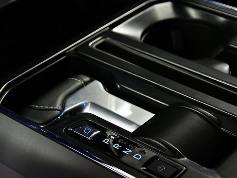 Used 2024 Ford F150 Lightning Flash image 26