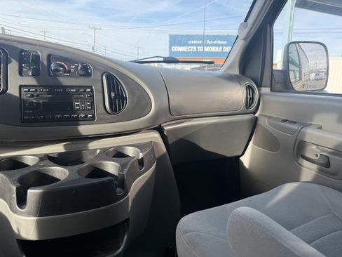 Used 2008 Ford E-350 and Econoline 350 XL image 25