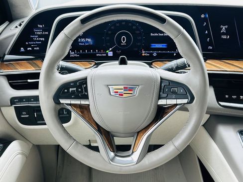 Used 2024 Cadillac Escalade Sport Platinum AWD/4WD image 23