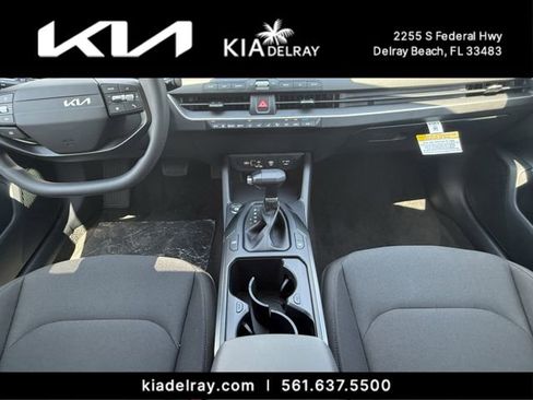New 2026 Kia K4 FWD image 12