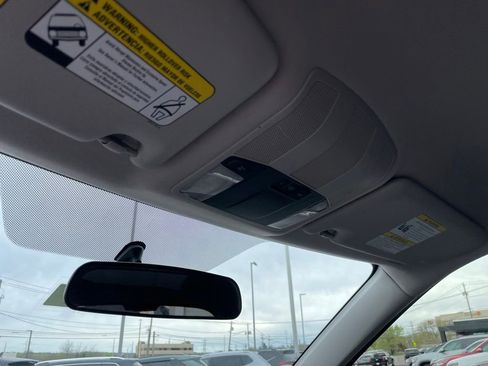 Used 2019 Mitsubishi Eclipse Cross ES FWD image 21