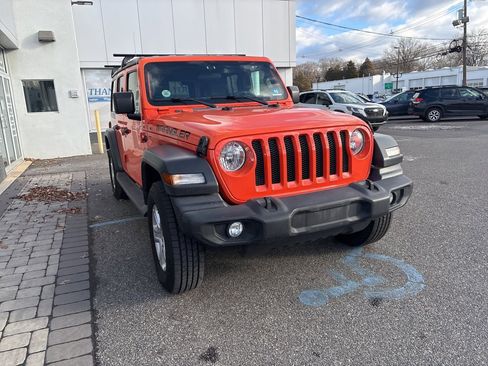 Used 2018 Jeep Wrangler Unlimited Sport S image 3