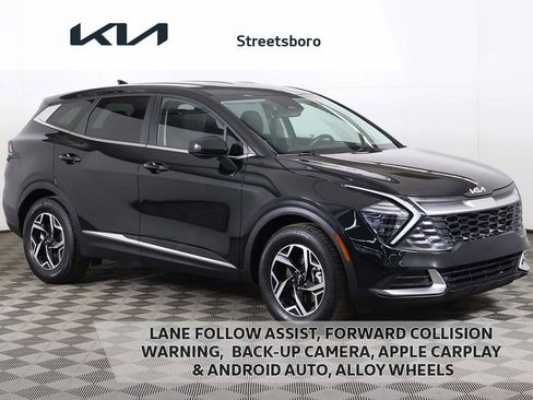 Used 2024 Kia Sportage LX image 1