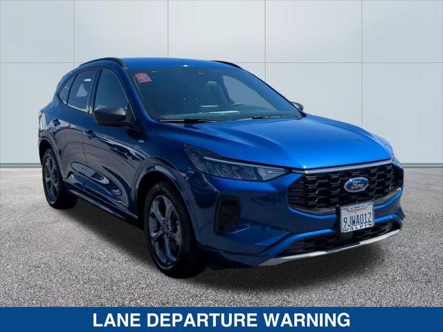 Certified 2023 Ford Escape ST-Line w/ Equipment Group 301A FWD image 7