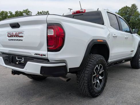 Used 2024 GMC Canyon AT4X AWD/4WD image 8