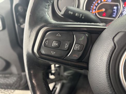 Used 2019 Jeep Wrangler Unlimited Sport AWD/4WD image 29