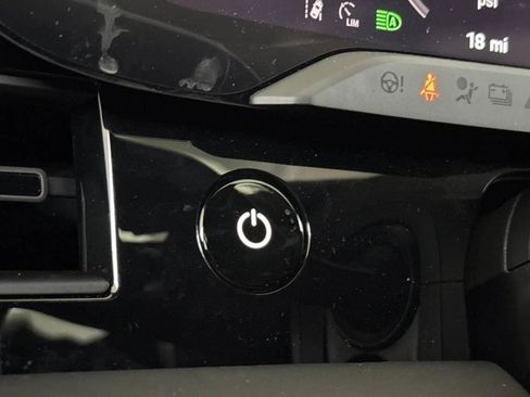 New 2025 Porsche Taycan GTS image 61