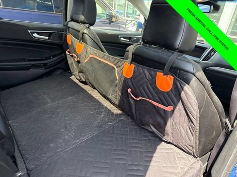 Used 2020 Ford Edge Titanium w/ Equipment Group 301A AWD/4WD image 19