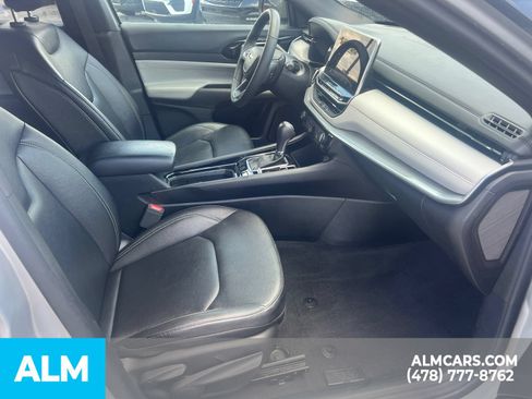 Used 2025 Jeep Compass Limited AWD/4WD image 15