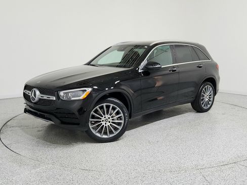 Certified 2022 Mercedes-Benz GLC 300 4MATIC image 1
