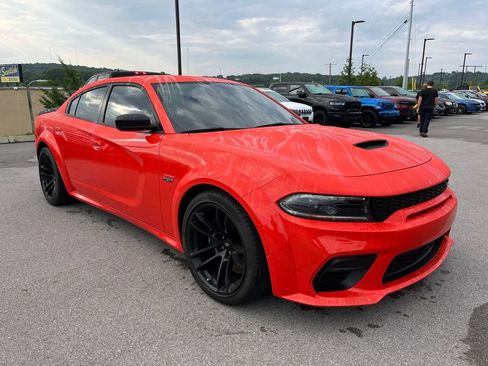 Used 2023 Dodge Charger Scat Pack RWD image 2