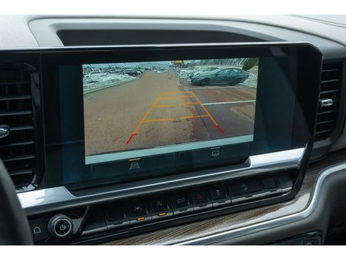 Used 2023 Chevrolet Silverado 1500 LT image 21