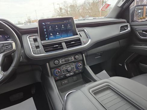 Used 2023 Chevrolet Tahoe Z71 w/ Luxury Package image 23