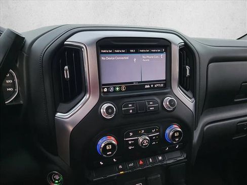 Used 2020 GMC Sierra 1500 Elevation w/ Elevation Value Package image 17