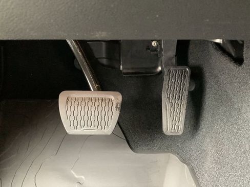 New 2026 Jeep Wrangler Unlimited Rubicon image 17