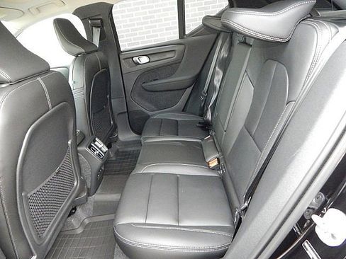 New 2026 Volvo XC40 B5 Plus w/ Protection Package Premier image 13