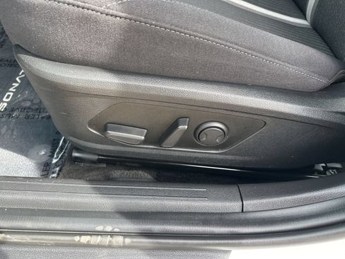 Used 2025 Hyundai Sonata SEL AWD/4WD image 12