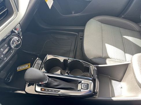 New 2026 Chevrolet Trax LT w/ Driver Confidence Package FWD image 16